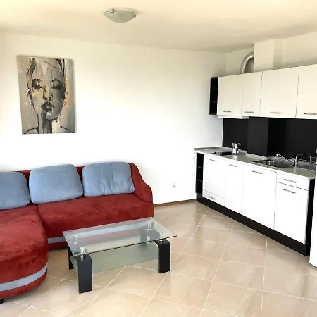 Apartament Crossway Bg / Byala *