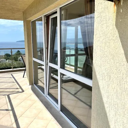 Crossway Bg / Byala Apartament Beala
